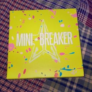 Mini Jawbreaker Pallet